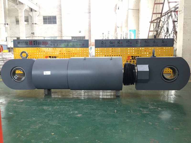 阻尼器液压缸
